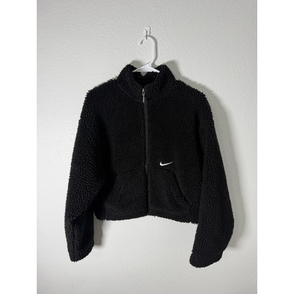 Nike Black White Sherpa Active Swoosh Cropped Faux Fur Jacket Size Small